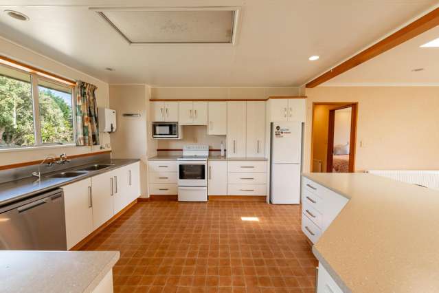727 Waimea Valley Road Mandeville_2
