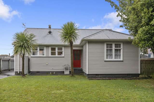 13 Chapman Crescent Naenae_1