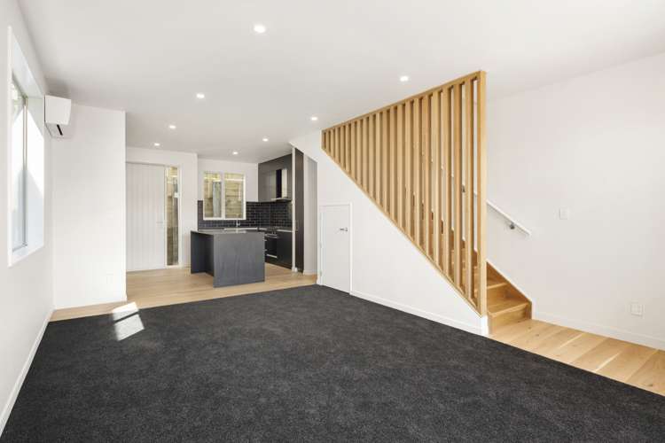 7/30 Pirie Street Mount Victoria_1