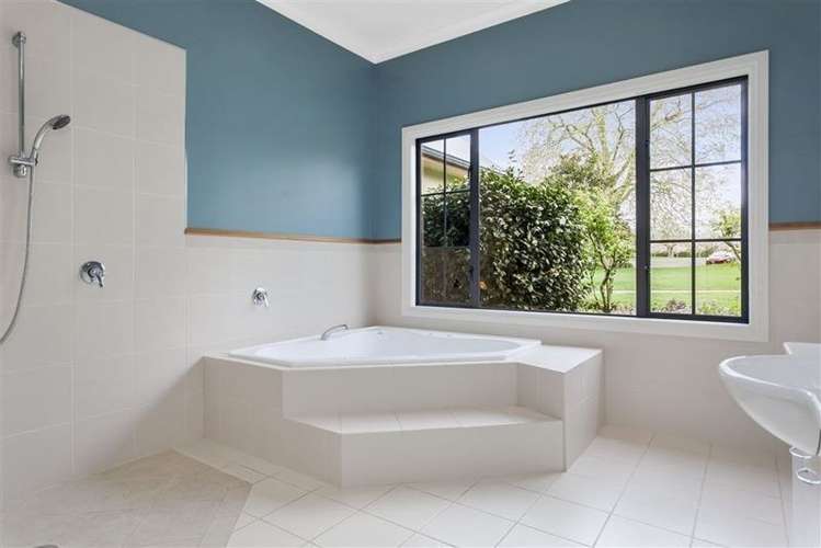 360 Lake View Drive Karapiro_17