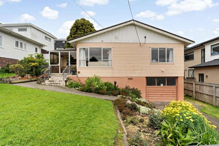 1/85 Lake Road Northcote_13