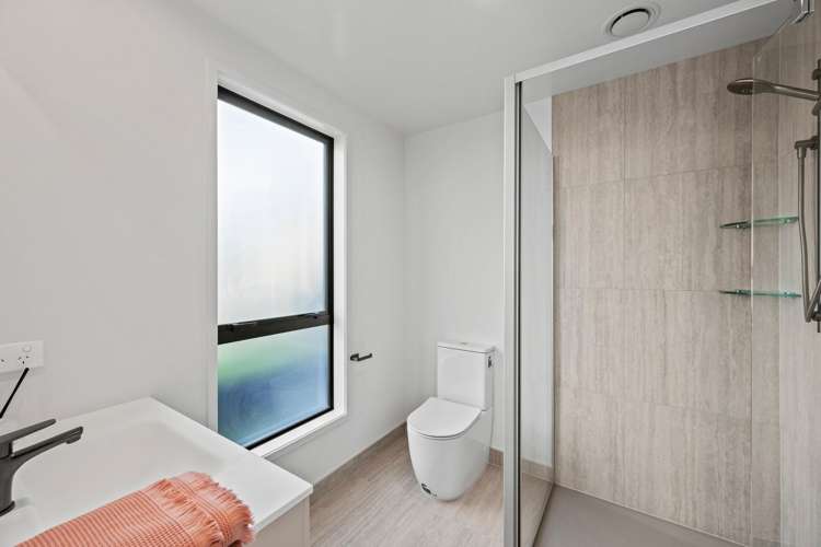 42 Opouatu Avenue Glenbrook_17