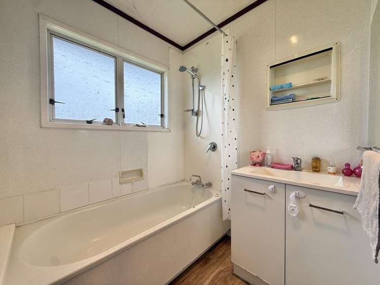 135/137 Grampian Street Tokoroa_12