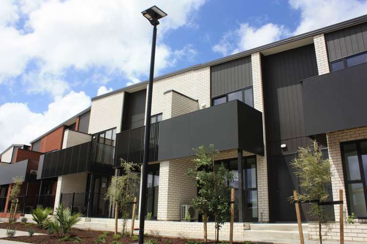 13/10-12 Humphreys Place_0