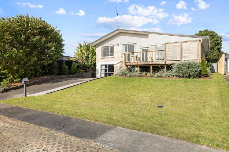 4 Binda Place Botany Downs_25