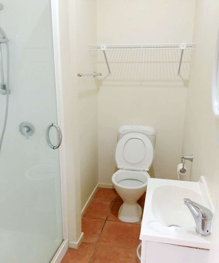 1/34 Fields Parade Oteha_8