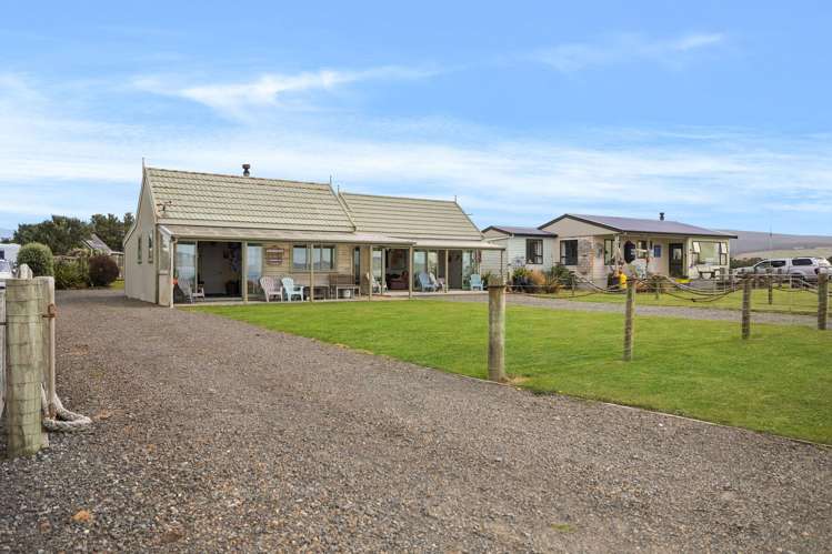 232 Colac Foreshore Road Colac Bay_38