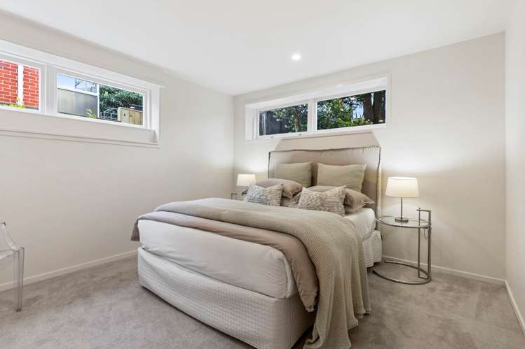 34 Holland Road Hillcrest_21
