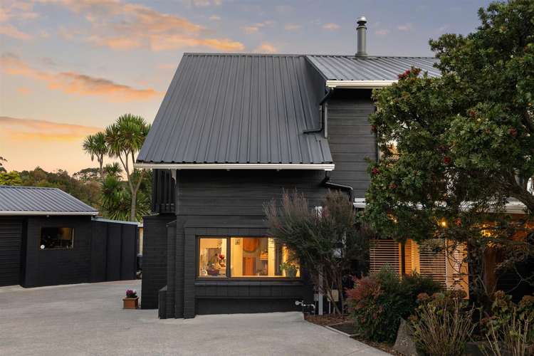 3 Muriwai Road Waimauku_35