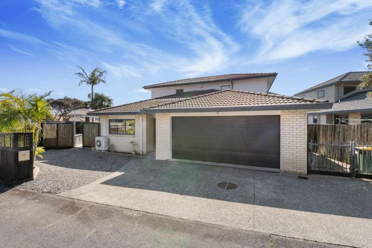 18 Esther Place Red Beach_18