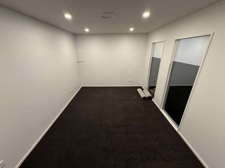 8/1013 Ferry Road Ferrymead_6