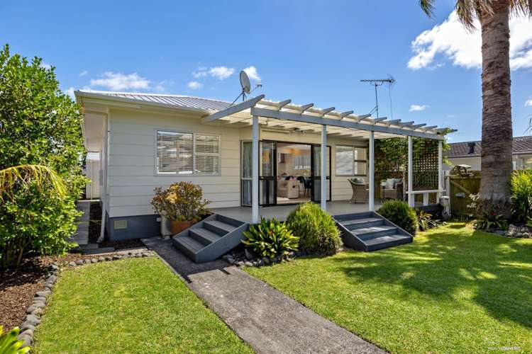 1/59 Hattaway Avenue Bucklands Beach_0