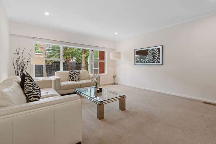 2/9 Hart Road Hauraki_2