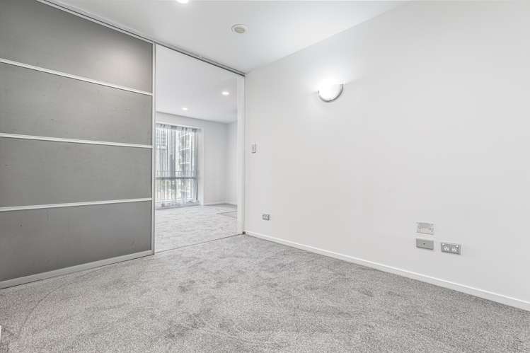 608/17 Vogel Lane Auckland Central_7