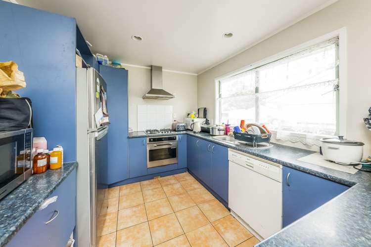 47 Flat Bush Road Clover Park_6