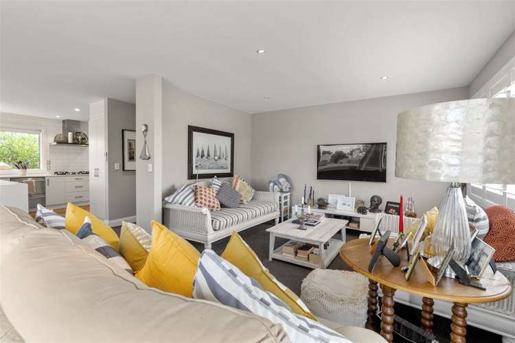 1 Seacliffe Avenue Belmont_35