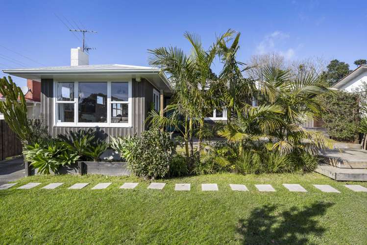 61 Glen Marine Parade Glendene_22