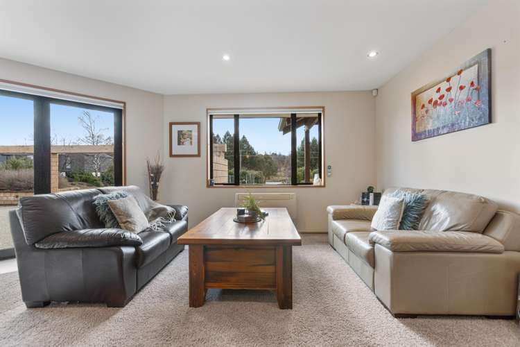 401 Aubrey Road Wanaka_14