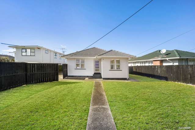 787 Te Atatu Road Te Atatu Peninsula_2
