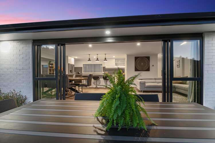 84 Pakanga Grove Pyes Pa_10