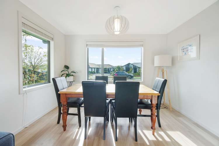 4 Rosemary Place Stoke_10