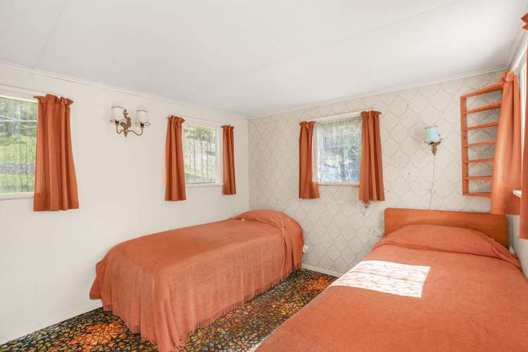 12 Dover Road Wainuiomata_16