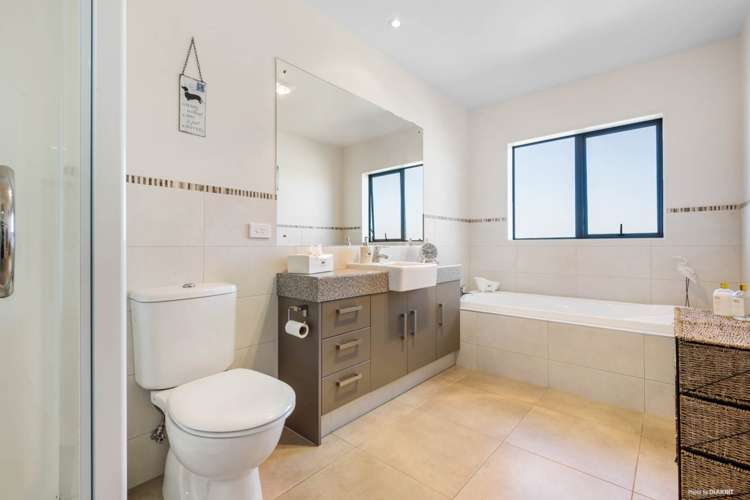 5 Amaretto Avenue Flat Bush_15