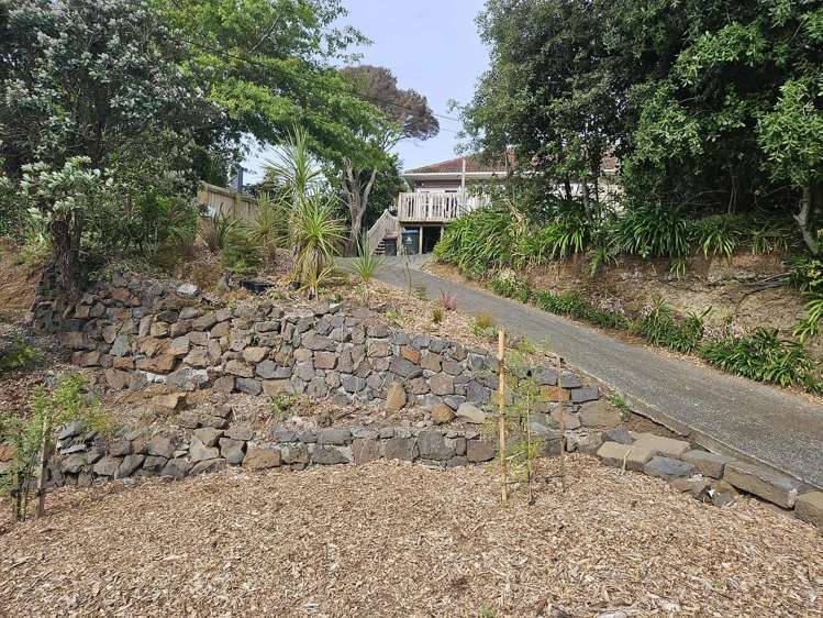 6 Simmonds Avenue Mount Roskill_15