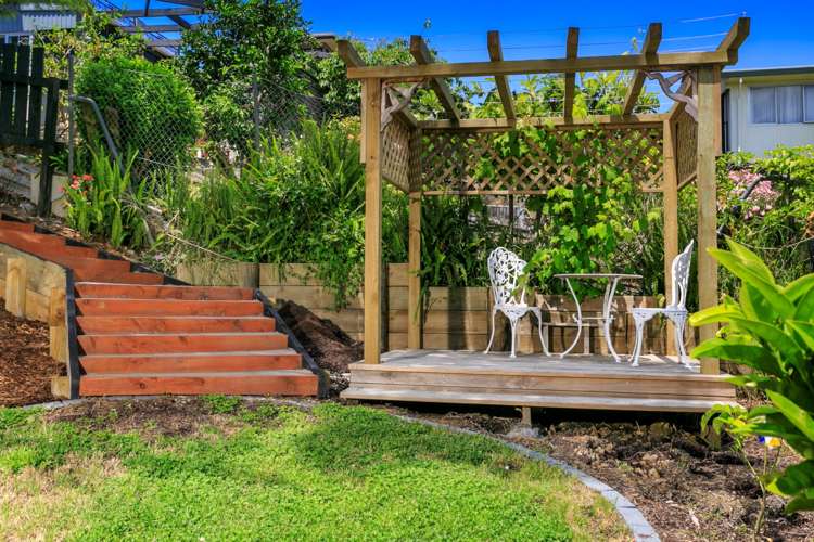 7 Pluto Place Beach Haven_19