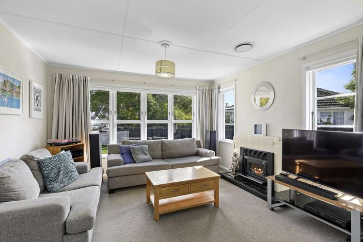9 Huia Grove Elderslea_10