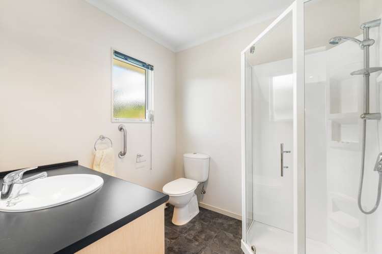 89b Fraser Drive Feilding_10