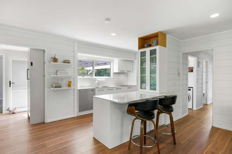 29A Cresta Avenue Beach Haven_3