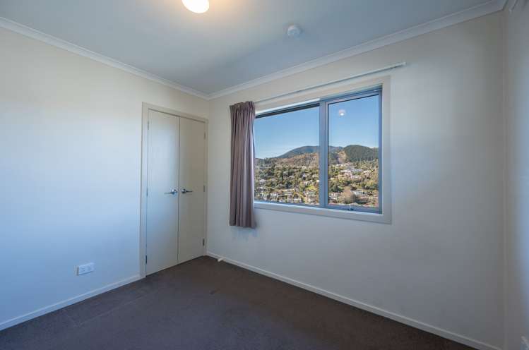 50 Saint Lawrence Street Toi Toi_8