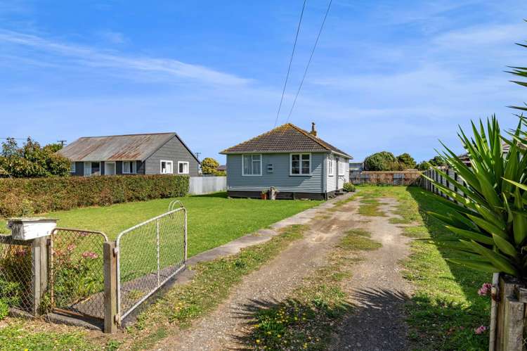 67 Tauhuri Street Manaia_17