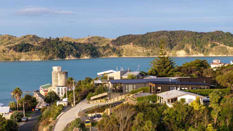 13 Rose Street Raglan_6