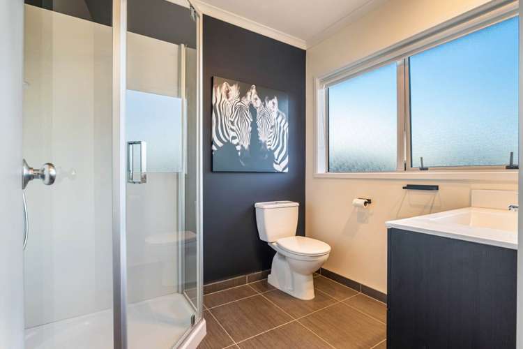 2 Mermaid Mews Red Beach_15