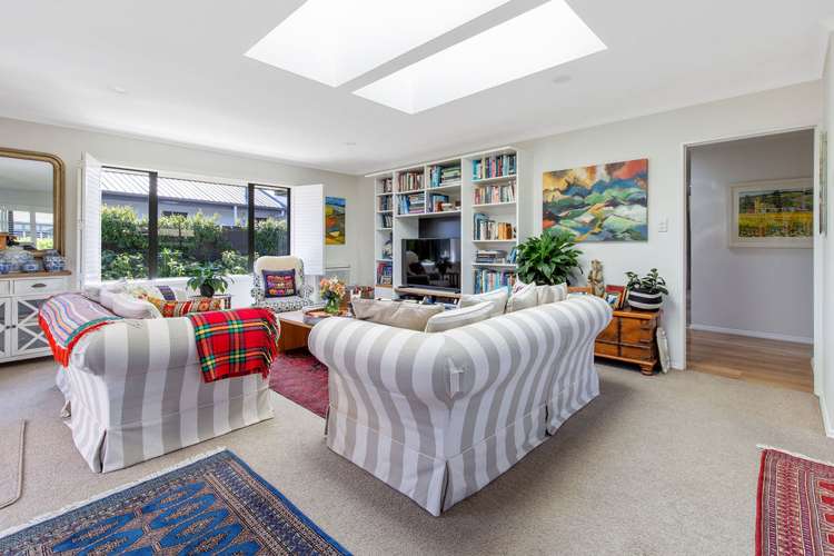 4 Di Pierri Way The Wood_3