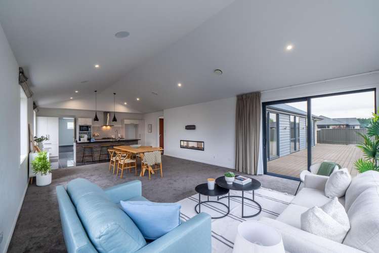 101 Hoffman Court Waikiwi_12