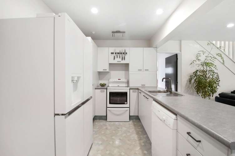 42 Bush Road Tuamarina_6