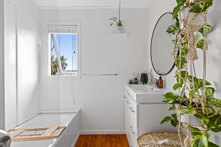 141 Matipo Road Te Atatu Peninsula_15