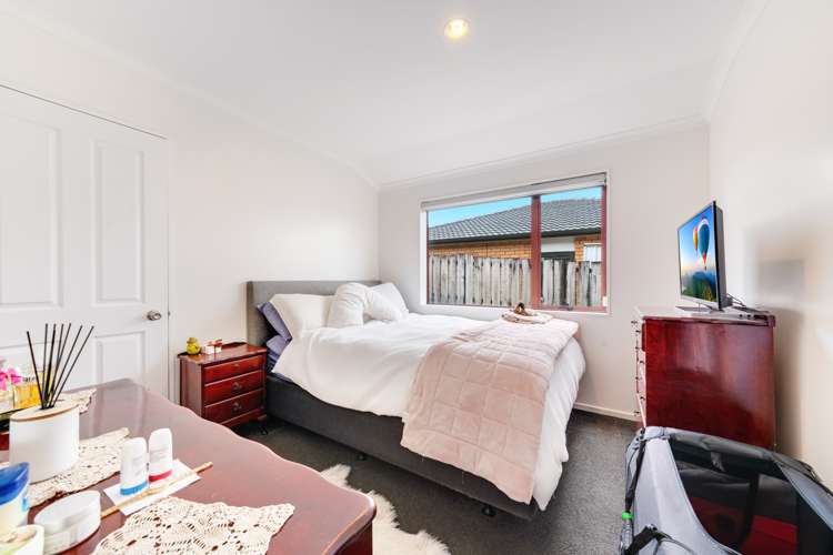 8 Eloise Place Clendon Park_6