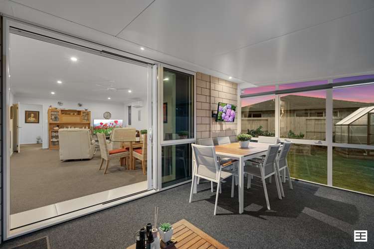 170 Ballintoy Park Drive Welcome Bay_13