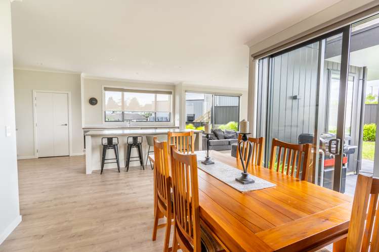 7 Boyack Drive Temple View_8