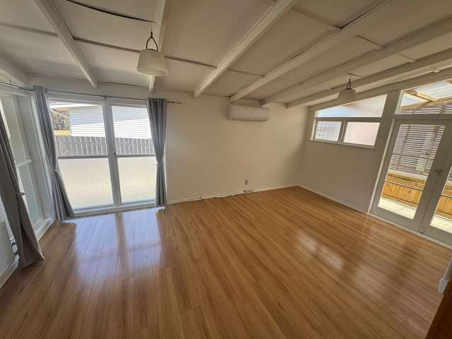 4 Pauline Place Bucklands Beach_2