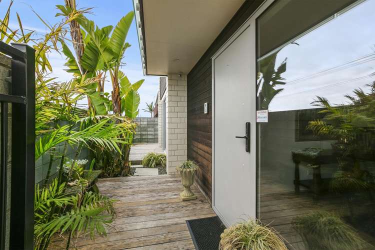 21 Hine Street New Plymouth_16