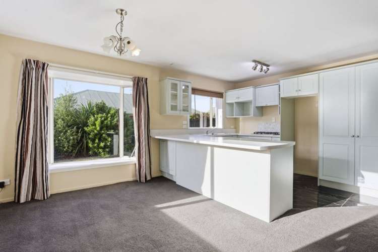 37 Farnborough Street Aranui_20