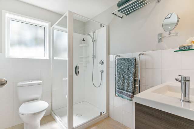 3/8 Marua Road Ellerslie_4