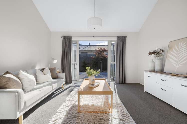 2/11 Harvey Terrace Richmond_2