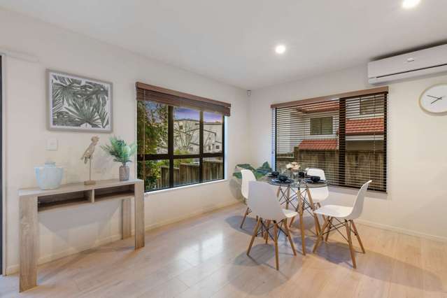 4/42 Fields Parade Oteha_4