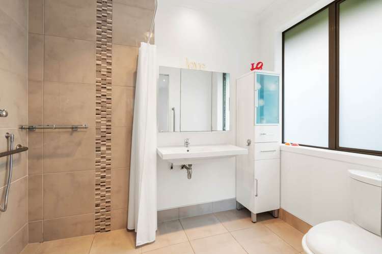 76 Ferry Road Arkles Bay_15